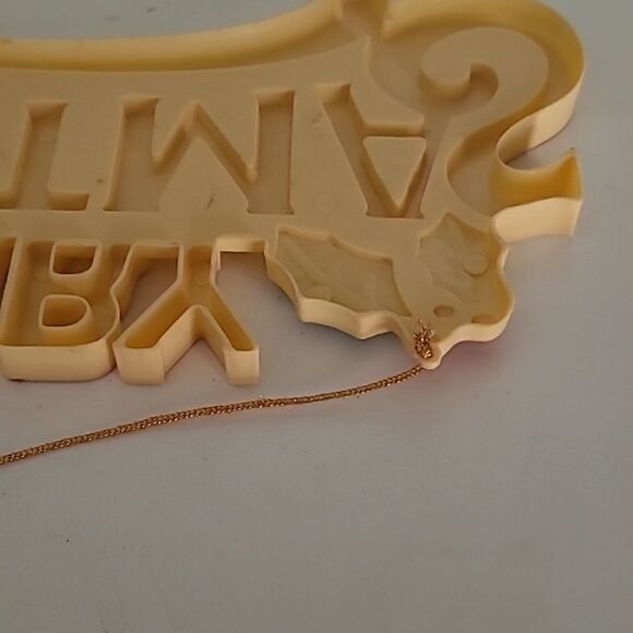 Festive Merry Christmas Wall Sign - Red and Cream - Picture 3 of 4